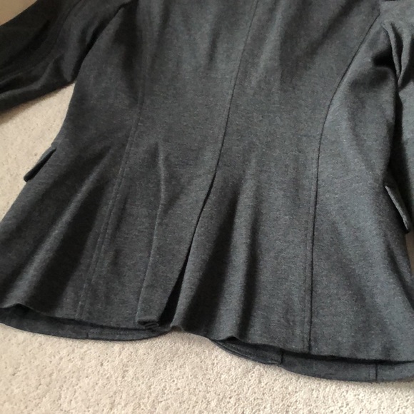Aritzia blazer - Picture 7 of 7